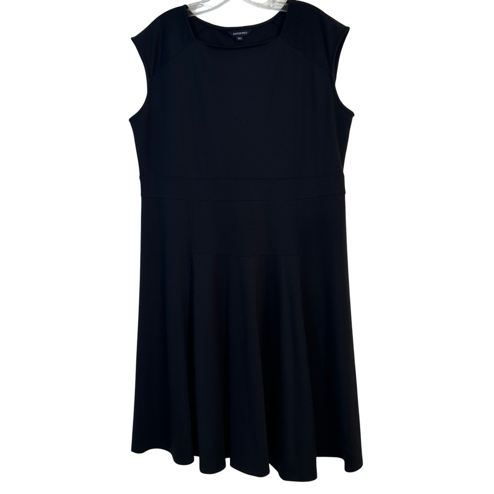 Lands End Black Fit and Flare Sleeveless Dress Petite XL 18 Scoop Neck Pleated